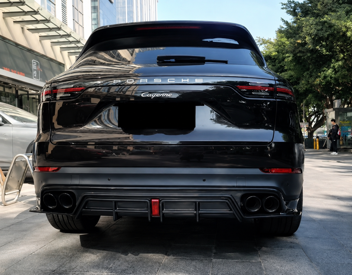 Dry Carbon Fiber Kit for Porsche Cayenne S /Coupe & GTS Coupe (2018–2023) | Front Lip, Rear Diffuser, Side Skirts & Rear Spoiler